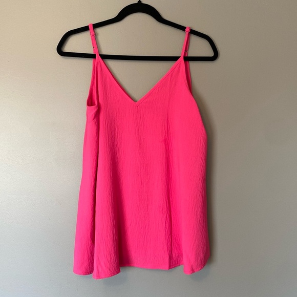 ๐ Hot Pink Flowly Tank - Small - Picture 1 of 6
